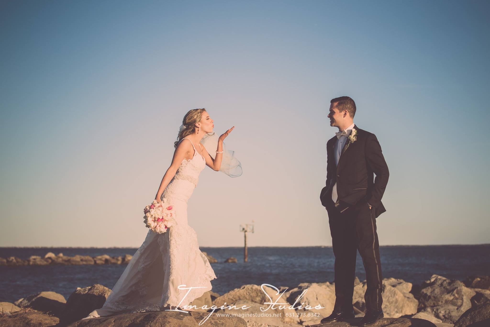 Photo: Wedding Ceremony Waterfront